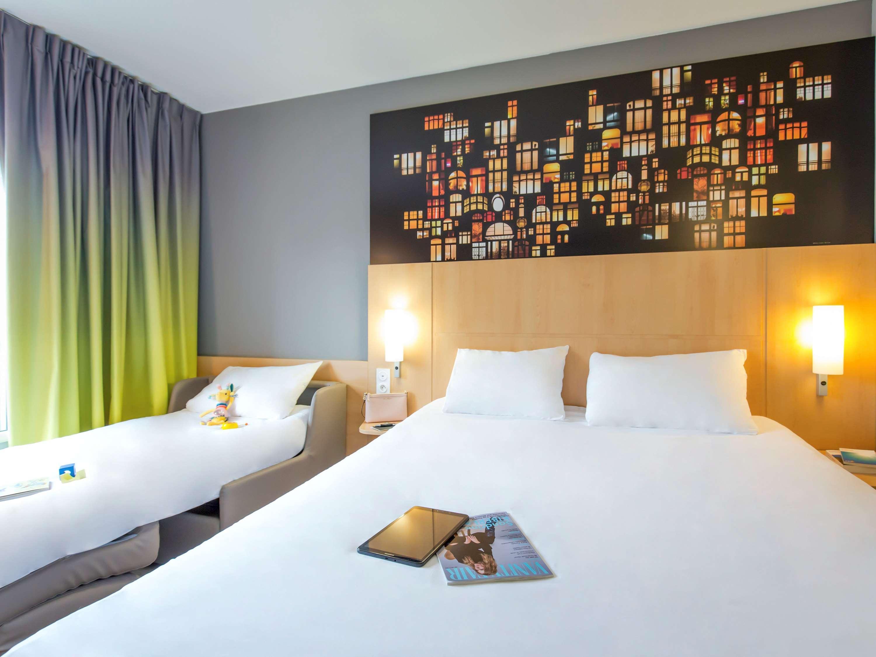 ホテル Ibis Lyon Sud Vienne Saint-Louis エクステリア 写真