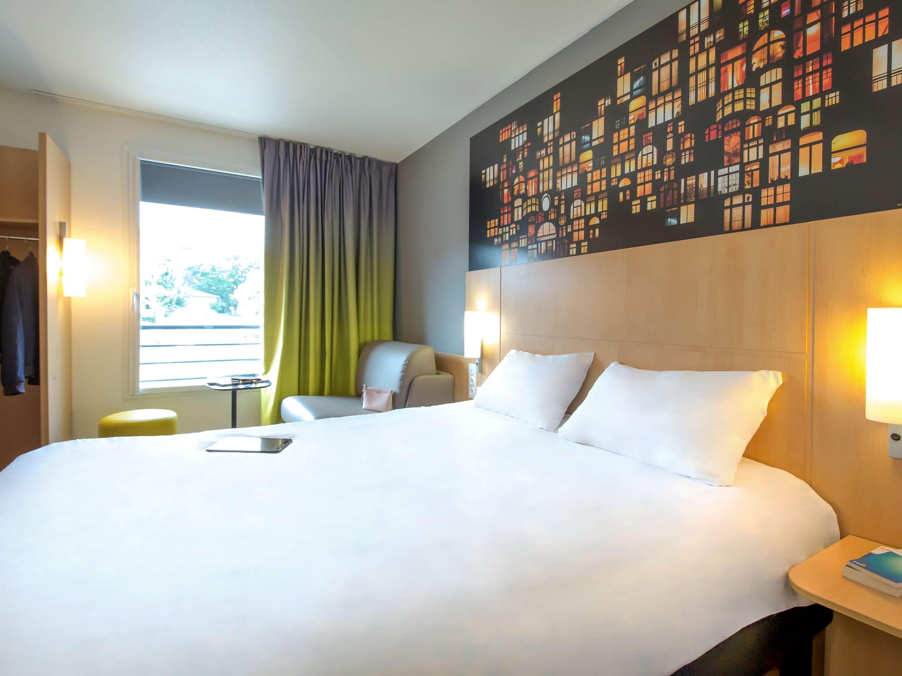 ホテル Ibis Lyon Sud Vienne Saint-Louis エクステリア 写真
