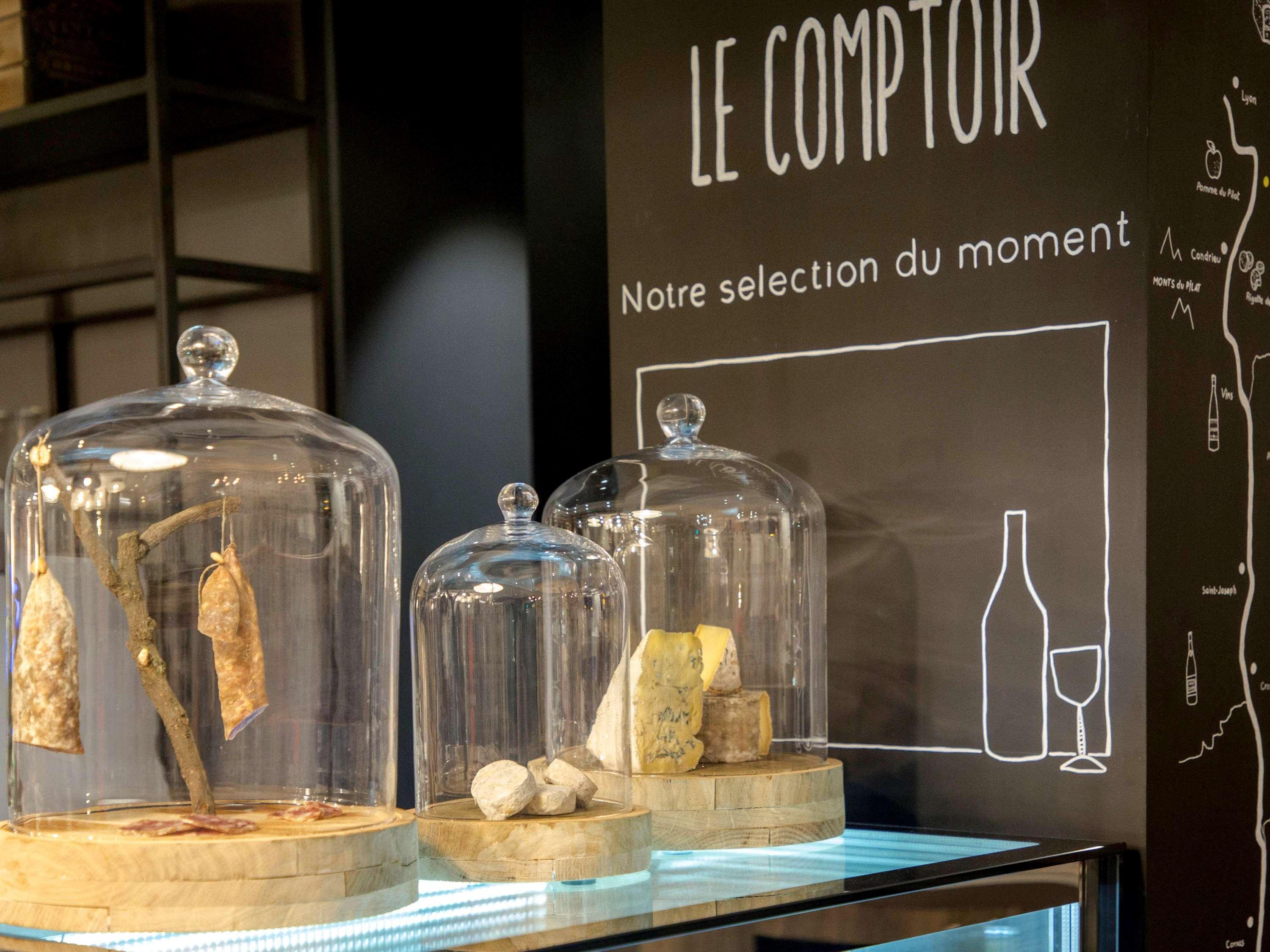 ホテル Ibis Lyon Sud Vienne Saint-Louis エクステリア 写真