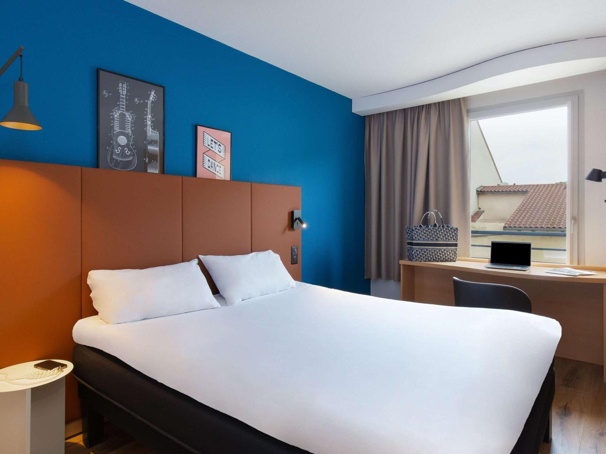 ホテル Ibis Lyon Sud Vienne Saint-Louis エクステリア 写真