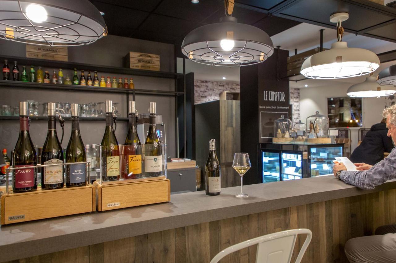 ホテル Ibis Lyon Sud Vienne Saint-Louis エクステリア 写真